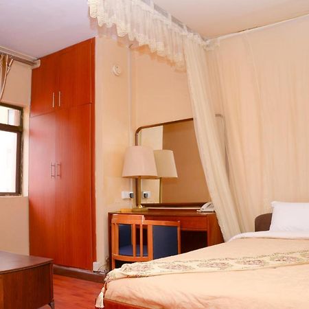 קמפאלה Fang Fang Hotel מראה חיצוני תמונה