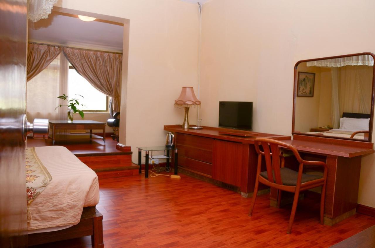 קמפאלה Fang Fang Hotel מראה חיצוני תמונה
